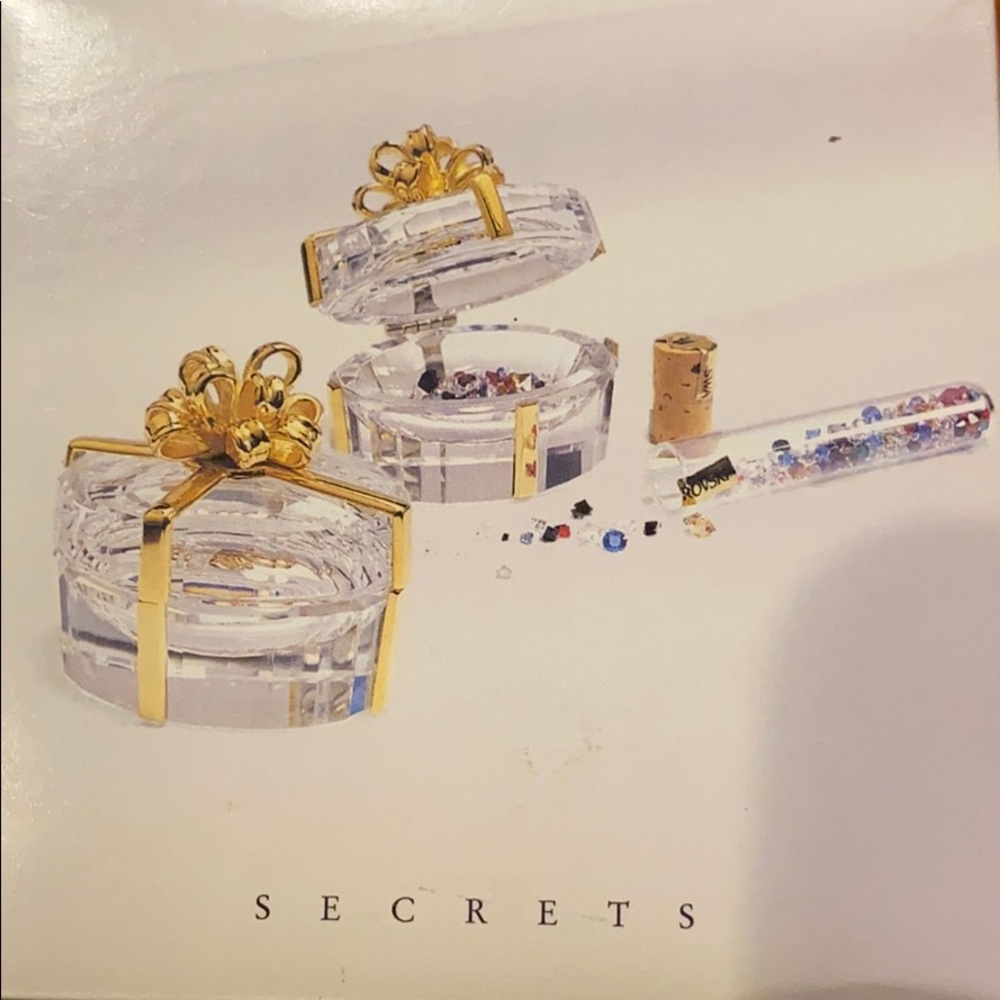 Swarovski Crystal Memories “Secrets”